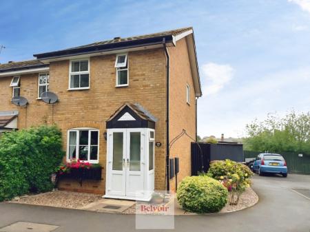 2 bedroom End of terrace house for sale in St Marys Road, Evesham, WR11