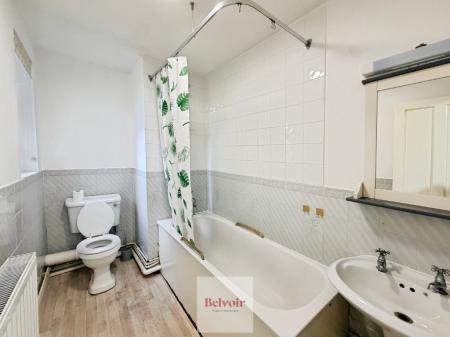 1 bedroom Ground floor maisonette to let in Briar Close, Evesham, WR11