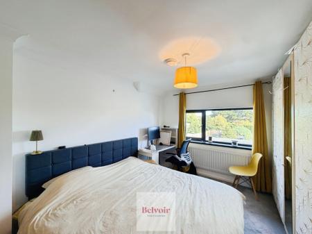 3 bedroom End of terrace house to let in Blakenhurst, Harvington, WR11