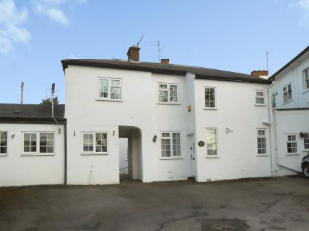 Greenhill House, 46 Greenhill, Evesham, WR11