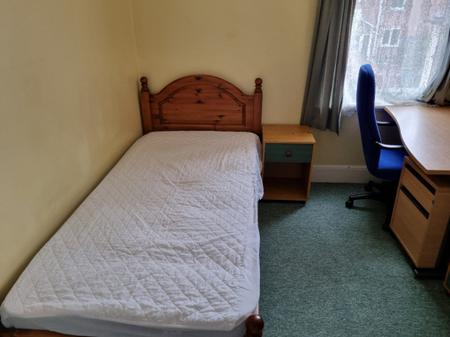 4 bedroom Terraced House to let in Monkswell Road, Exeter, EX4