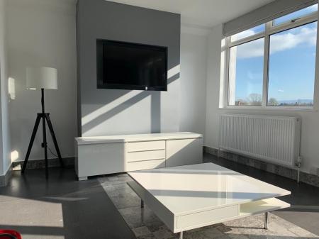 2 bedroom Flat to let in Parr Close, Exeter, EX1