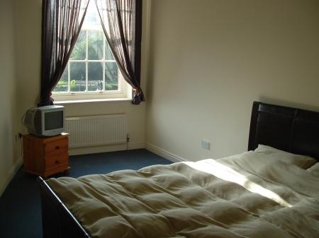 2 bedroom Flat to let in Devington Park, Exminster, EX6