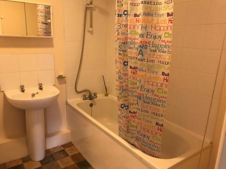 1 bedroom Flat to let in Tan Lane, Exeter, EX2