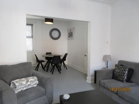 2 bedroom Terraced House to let in Herschell Road, Exeter, EX4