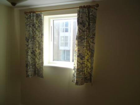 2 bedroom Flat to let in St Davids Hill, Exeter, EX4