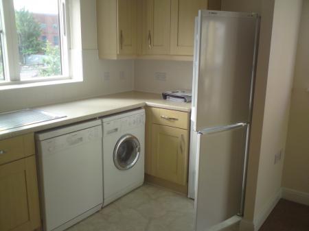 2 bedroom Flat to let in St Davids Hill, Exeter, EX4