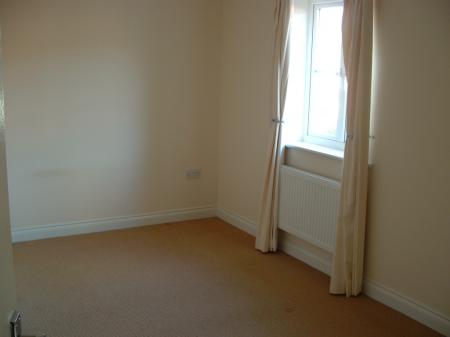 2 bedroom Semi-detached house to let in Heraldry Way, Exeter, EX2