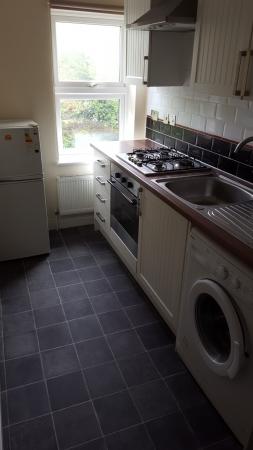 1 bedroom Flat to let in Clifton Road, Exeter, EX1