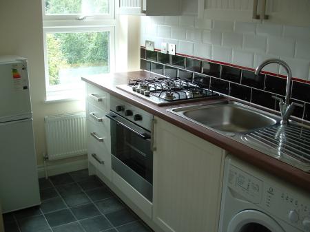 1 bedroom Flat to let in Clifton Road, Exeter, EX1