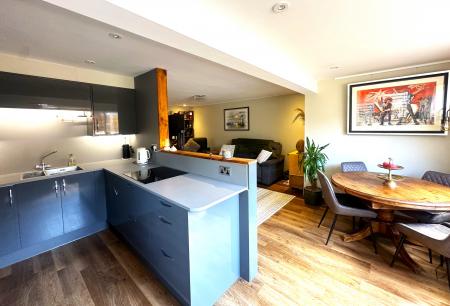 2 bedroom Semi-detached bungalow for sale in The Marles, Exmouth, EX8