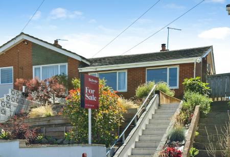 2 bedroom Semi-detached bungalow for sale in The Marles, Exmouth, EX8