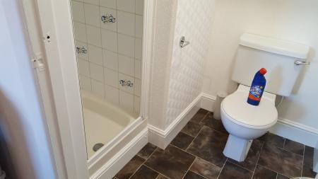 1 bedroom Flat to let in Morton Road, Exmouth, EX8