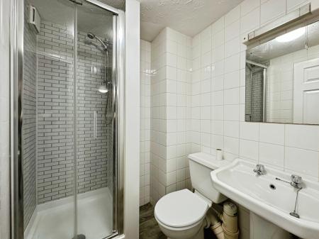 1 bedroom Flat to let in Beacon Hill, Exmouth, EX8