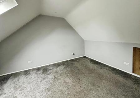 4 bedroom Semi-detached house for sale in Midway, Littleham, Exmouth, EX8