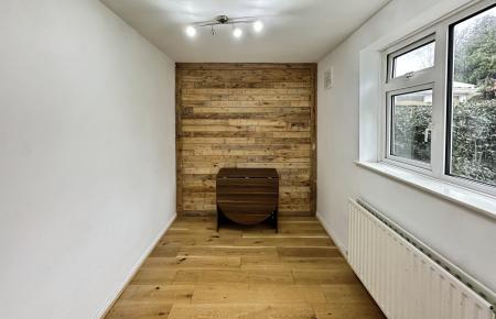 4 bedroom Semi-detached house for sale in Midway, Littleham, Exmouth, EX8