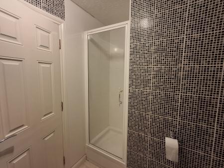 4 bedroom Town house to let in Royal Crescent, Exeter, EX2