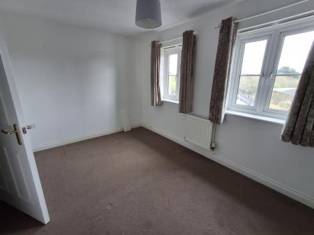 4 bedroom Town house to let in Royal Crescent, Exeter, EX2