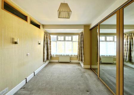 3 bedroom Semi-detached house to let in Belvedere Road, Exmouth, EX8