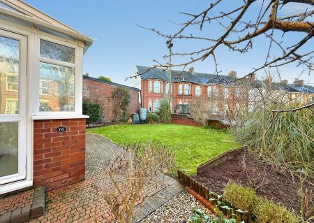 3 bedroom Semi-detached house to let in Belvedere Road, Exmouth, EX8