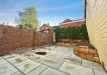 3 bedroom Semi-detached house to let in Belvedere Road, Exmouth, EX8