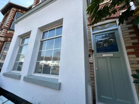 1 bedroom Flat for sale in Park Road, Exmouth, EX8