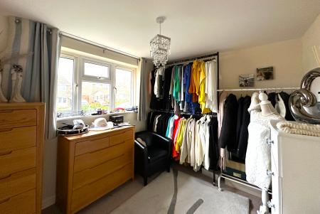 4 bedroom Terraced House to let in Birchwood Road, Exmouth, EX8