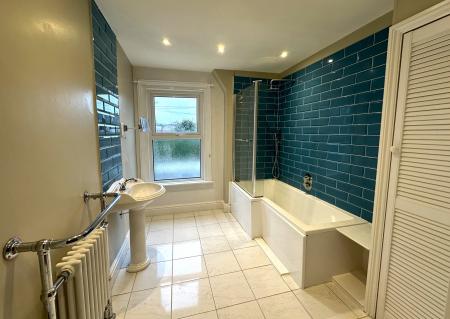 2 bedroom Terraced House to let in Jocelyn Road, Budleigh Salterton, EX9