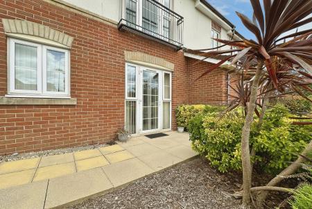 1 bedroom Retirement property for sale in Salterton Road, Exmouth, EX8
