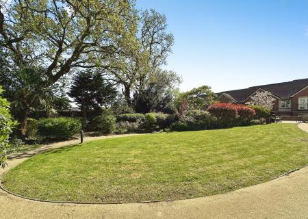1 bedroom Retirement property for sale in Salterton Road, Exmouth, EX8