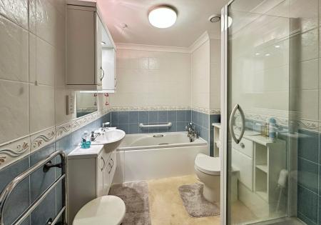 1 bedroom Retirement property for sale in Salterton Road, Exmouth, EX8