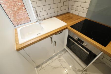 1 bedroom Studio flat to let in Imperial Road, Exmouth, EX8
