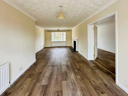 4 bedroom Semi-detached house for sale in Henley Road, Exmouth, EX8