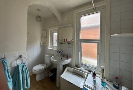 4 bedroom Terraced House for sale in Lyndhurst Road, Exmouth, EX8