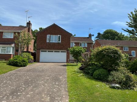 4 bedroom Detached house for sale in Canterbury Way, Exmouth, EX8