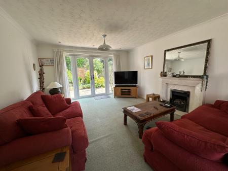 4 bedroom Detached house for sale in Canterbury Way, Exmouth, EX8