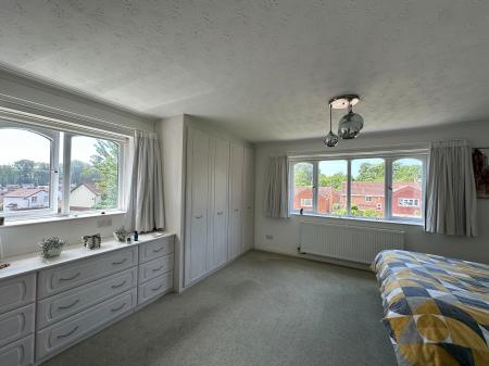 4 bedroom Detached house for sale in Canterbury Way, Exmouth, EX8