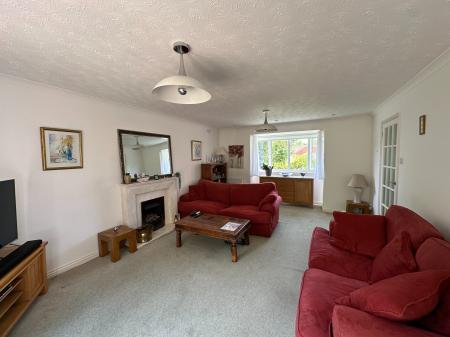 4 bedroom Detached house for sale in Canterbury Way, Exmouth, EX8