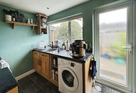 3 bedroom Detached bungalow to let in Anson Road, Exmouth, EX8