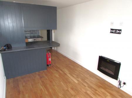 1 bedroom Flat to let in St Andrews Road, Exmouth, EX8