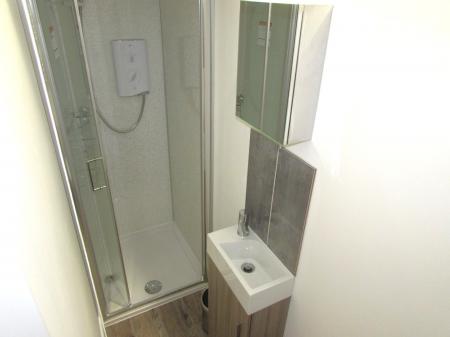 1 bedroom Flat to let in St Andrews Road, Exmouth, EX8