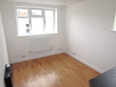 1 bedroom Flat to let in St Andrews Road, Exmouth, EX8