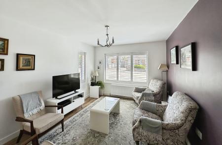 2 bedroom Bungalow for sale in Elmfield Crescent, Exmouth, EX8