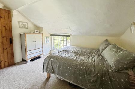 2 bedroom Terraced House to let in Longmeadow Road, Lympstone, EX8