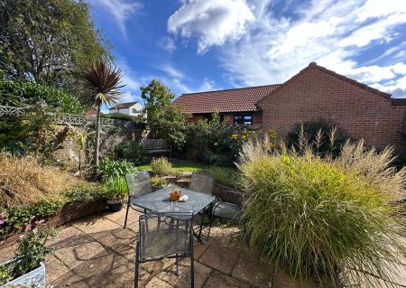 3 bedroom Detached house to let in St Margarets View, Littleham, Exmouth, EX8