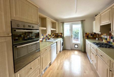 3 bedroom Detached house to let in St Margarets View, Littleham, Exmouth, EX8