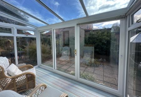 3 bedroom Detached house to let in St Margarets View, Littleham, Exmouth, EX8