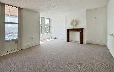 1 bedroom Ground floor maisonette to let in Hulham Road, Exmouth, EX8