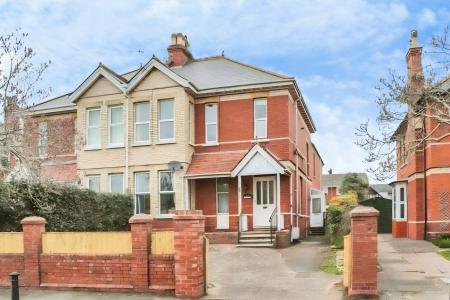 Hulham Road, Exmouth, EX8
