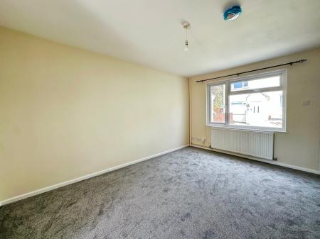 2 bedroom Terraced House to let in Duke of Cornwall Close, Exmouth, EX8